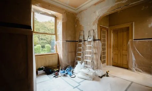 Team of cleaners disinfecting office space in Toronto.